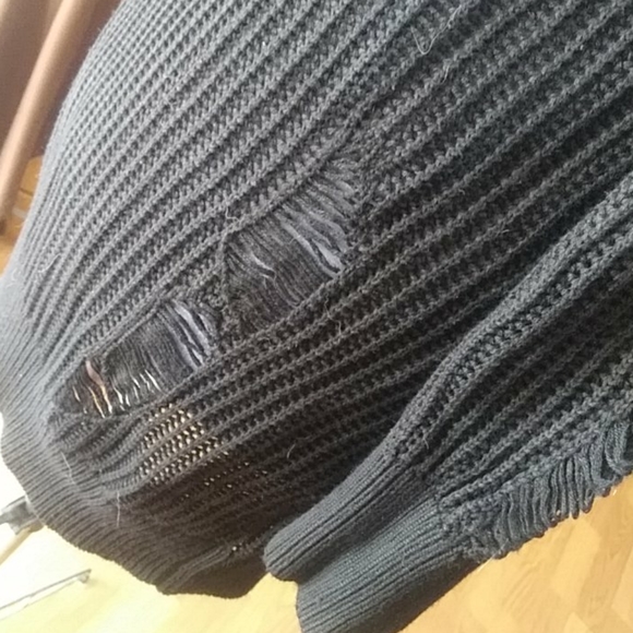 Killstar Sweater - Picture 3 of 7